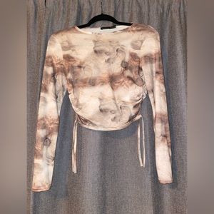 Unique patterned top by Boohoo